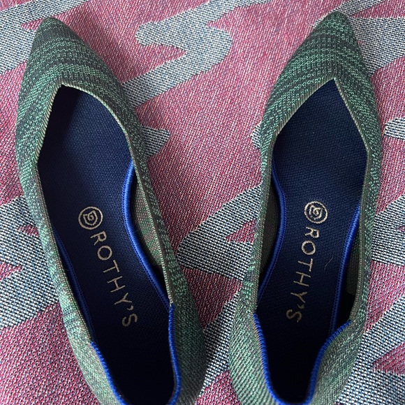 8.5 Rothys point - Picture 3 of 6